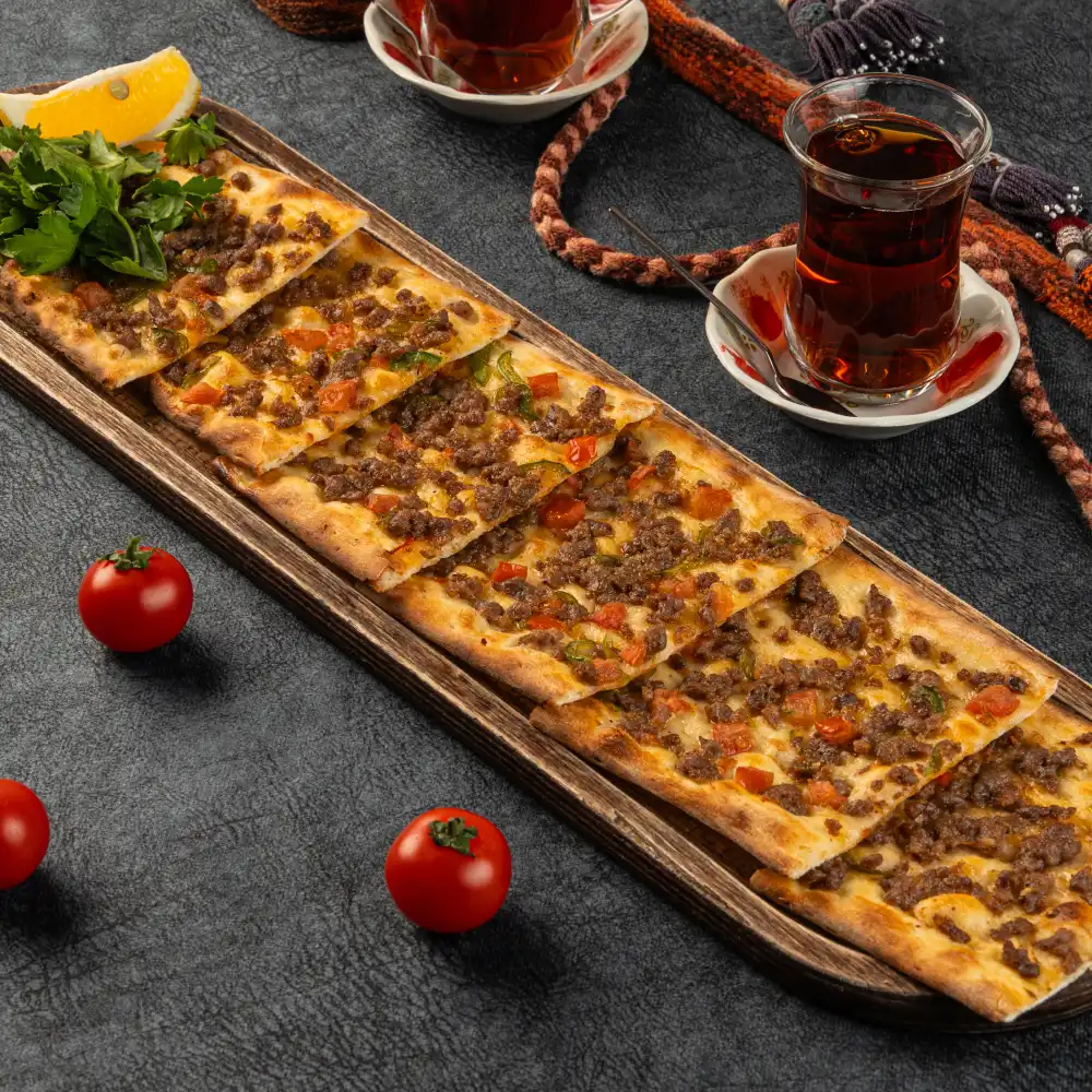 GROUND LAMB PIZZA